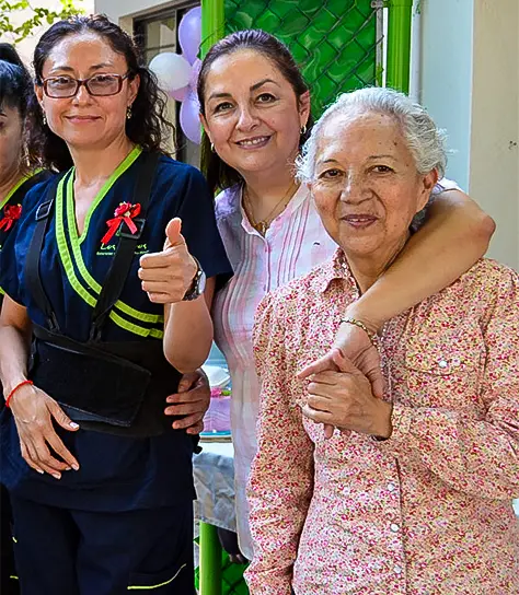 Cuidado geriátrico para adultos mayores en Los Olivos Estancias, imagen temporal para Asilo Los Olivos Sierra Azul